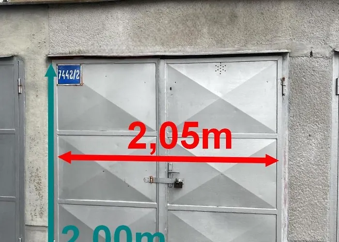 Sk President Neighbor Vysoka Lägenhet Bratislava